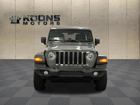 Used 2022 Jeep Wrangler Unlimited Sport AWD/4WD image 3