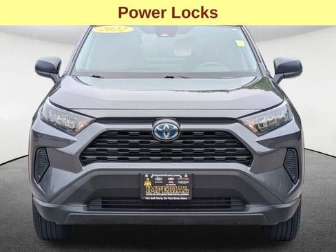 Used 2022 Toyota RAV4 LE AWD/4WD image 11
