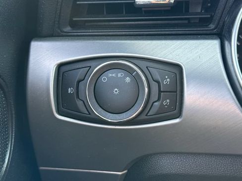 Used 2021 Ford Mustang Premium RWD image 31