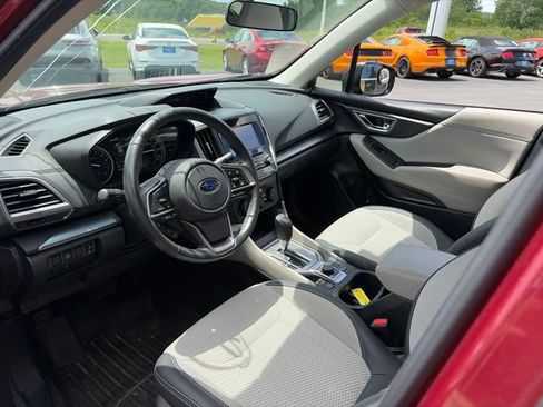 Used 2021 Subaru Forester Premium AWD/4WD image 7