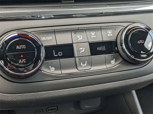 New 2025 Buick Envista Preferred w/ Convenience I Package image 31