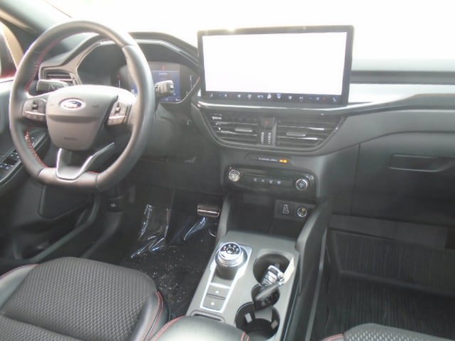 Used 2024 Ford Escape ST-Line w/ Tech Pack #1 AWD/4WD image 11