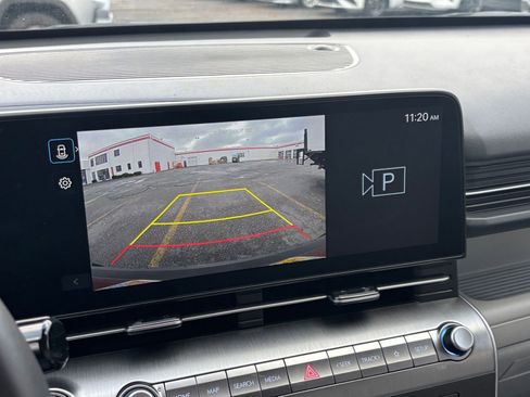 Used 2025 Hyundai Kona SEL image 17