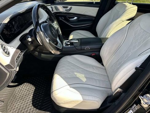 Used 2019 Mercedes-Benz S 560 4MATIC Sedan image 19