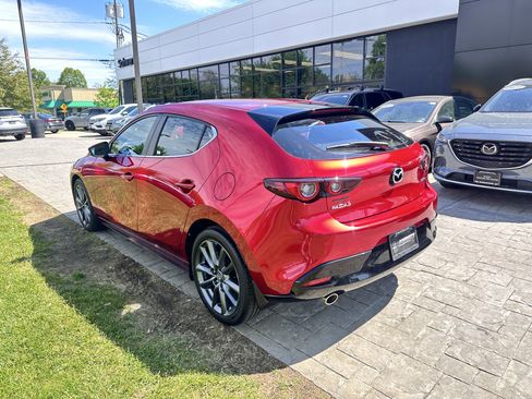 Used 2023 MAZDA MAZDA3 s FWD image 5