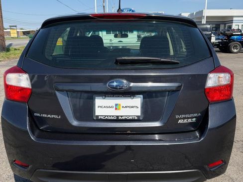 Used 2013 Subaru Impreza 2.0i Premium w/ All-Weather Pkg AWD/4WD image 7