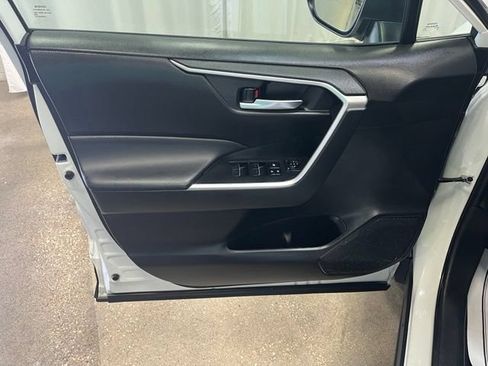 Used 2024 Toyota RAV4 XLE FWD image 13