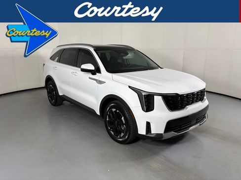 New 2026 Kia Sorento S w/ S Panoramic Sunroof Package FWD image 1
