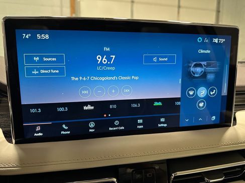 Used 2022 Lincoln Nautilus Black Label AWD/4WD image 38