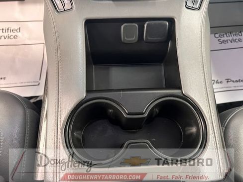 Used 2018 Chevrolet Suburban LT RWD image 51