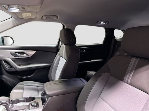 New 2026 Chevrolet Blazer LT image 23