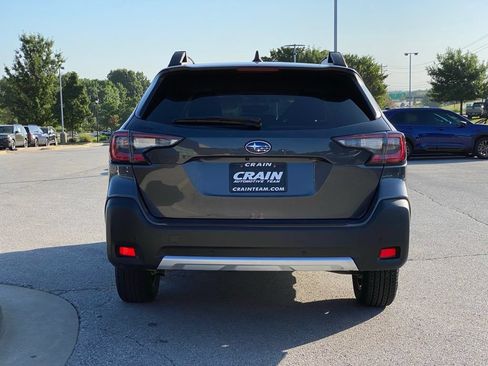 Used 2025 Subaru Outback Limited AWD/4WD image 6
