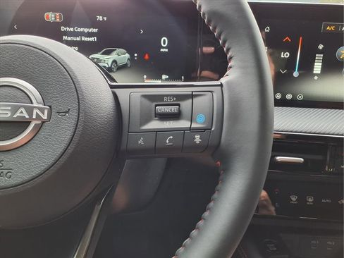 New 2026 Nissan Kicks SR FWD image 16