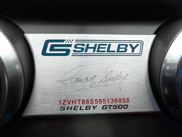 Used 2009 Ford Mustang Shelby GT500 RWD image 21