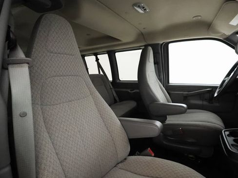 Used 2024 Chevrolet Express 3500 LT w/ LT Preferred Equipment Group image 19