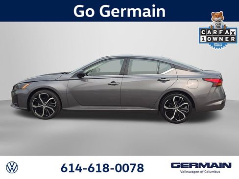 Used 2024 Nissan Altima 2.5 SR FWD image 11