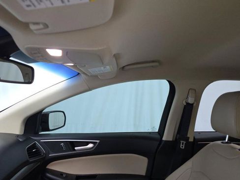 Used 2020 Ford Edge SEL AWD/4WD image 14