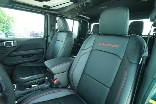 New 2026 Jeep Gladiator Rubicon w/ Capability Package AWD/4WD image 32