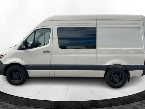 New 2025 Mercedes-Benz Sprinter 2500 image 2