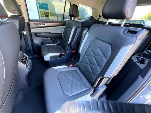 New 2026 Volkswagen Atlas Peak Edition AWD/4WD image 14
