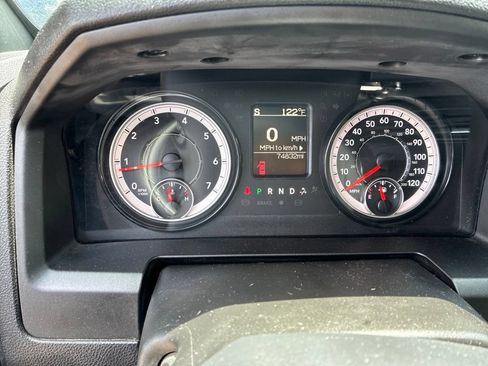 Used 2024 RAM 1500 Warlock AWD/4WD image 25