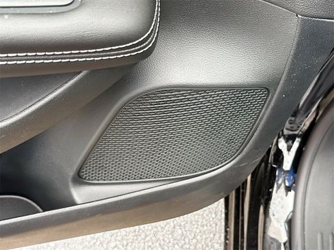 New 2026 Chrysler Pacifica Select image 19