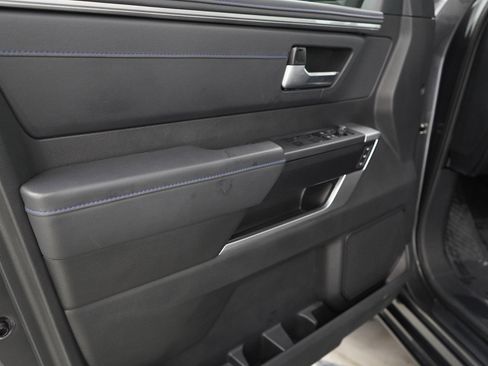 Used 2024 Toyota Sequoia Limited image 23