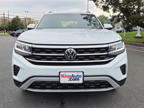 Certified 2023 Volkswagen Atlas SE w/ Panoramic Sunroof Package AWD/4WD image 9