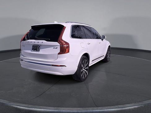 Certified 2025 Volvo XC90 B6 Plus AWD/4WD image 13
