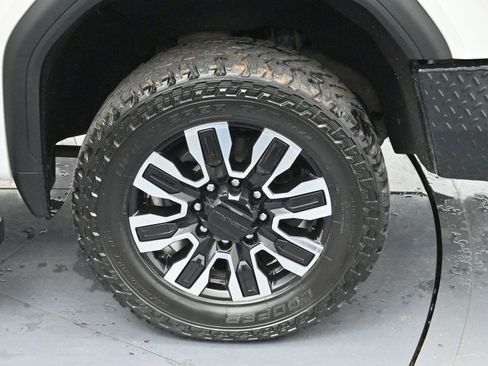 Used 2022 GMC Sierra 2500 Denali w/ Denali Ultimate Package image 35