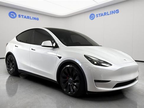 Used 2022 Tesla Model Y Performance image 22
