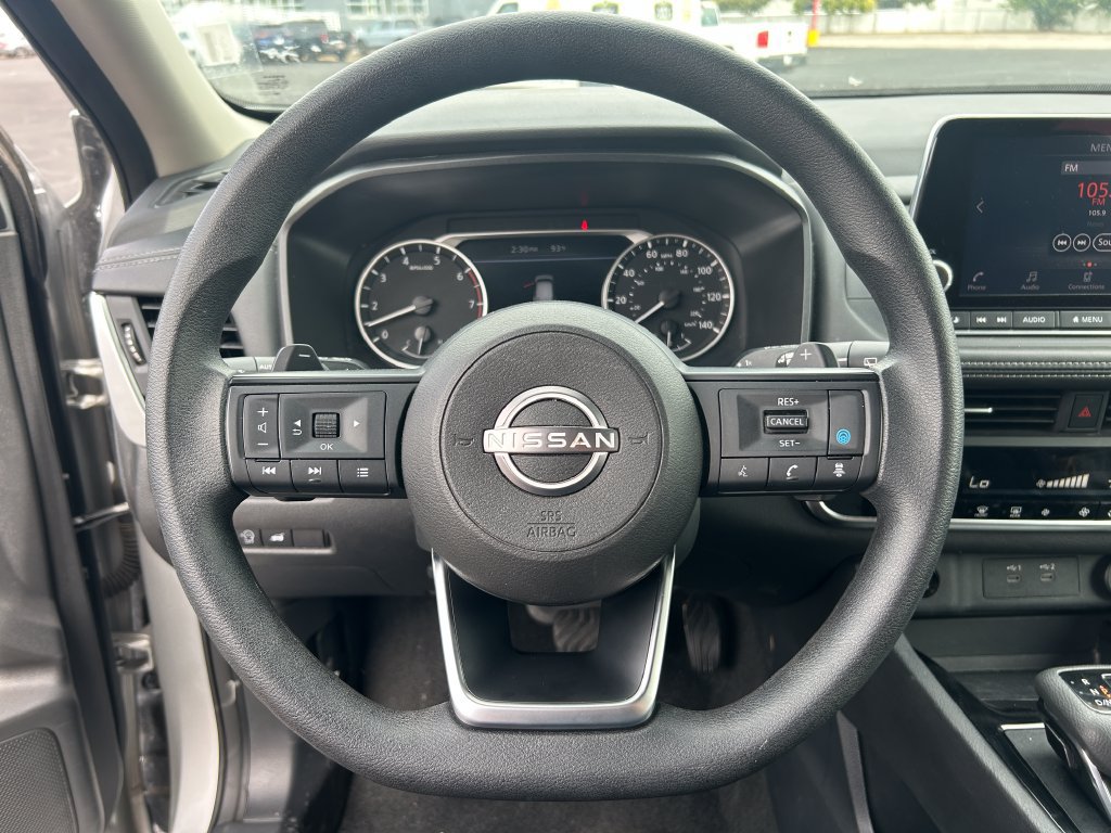 Used 2024 Nissan Rogue SV FWD image 20
