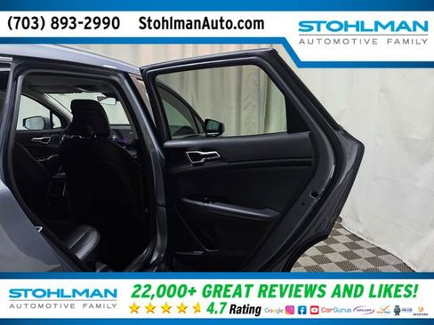 Used 2023 Kia Sportage EX AWD/4WD image 31
