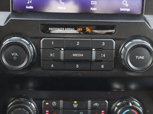 Used 2019 Ford F150 XLT w/ Equipment Group 302A Luxury image 15