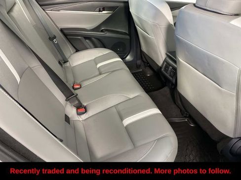Used 2025 Toyota Camry SE w/ Convenience Package AWD/4WD image 12