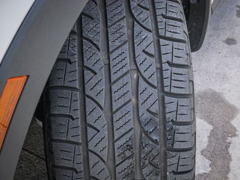 Used 2024 Honda CR-V Sport image 12