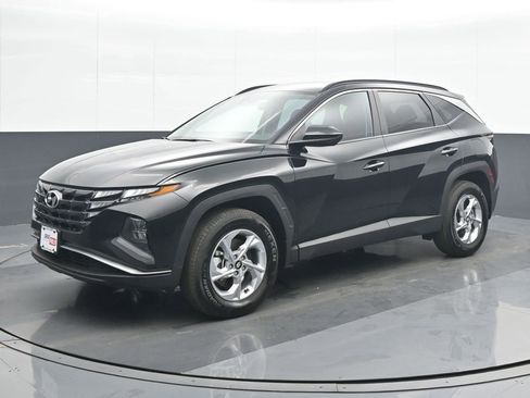 Used 2024 Hyundai Tucson SEL image 2