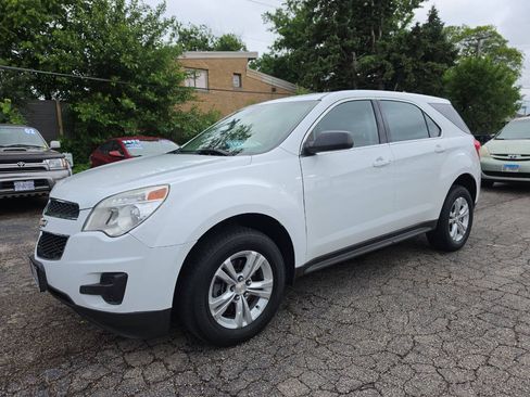 Used 2015 Chevrolet Equinox LS AWD/4WD image 2