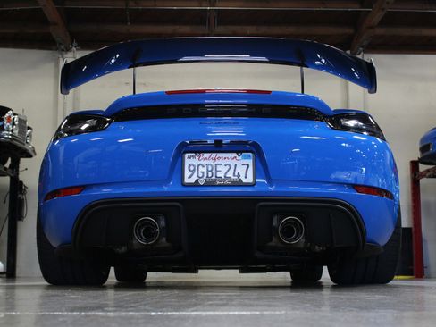 Used 2023 Porsche 718 Cayman GT4 RS image 14