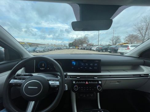 Used 2025 Hyundai Tucson Blue image 33