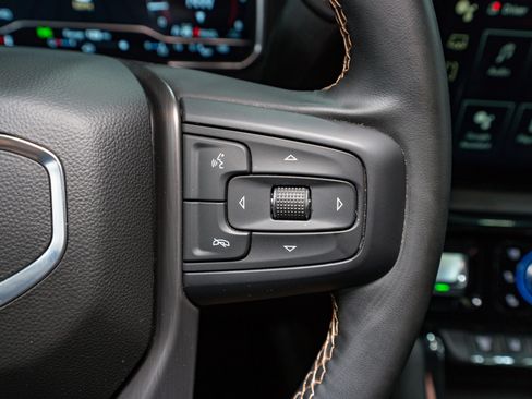 Used 2024 GMC Sierra 2500 AT4 w/ AT4 Premium Plus Package image 31