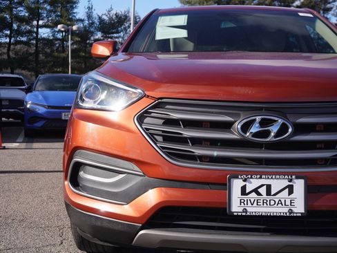 Used 2018 Hyundai Santa Fe Sport image 10