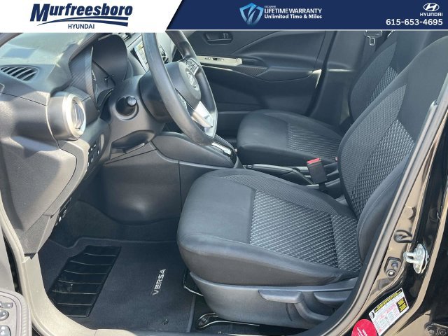 Used 2020 Nissan Versa S FWD image 13