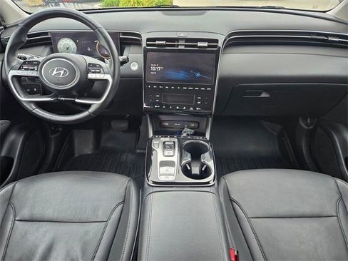 Used 2022 Hyundai Tucson Limited image 7