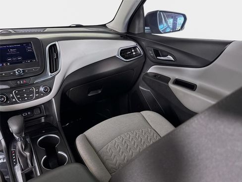 Used 2022 Chevrolet Equinox LT w/ Driver Convenience Package FWD image 23