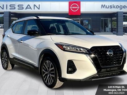 Used 2021 Nissan Kicks SR