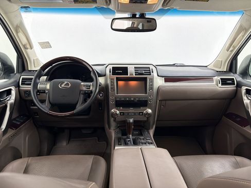 Used 2019 Lexus GX 460 Luxury AWD/4WD image 15