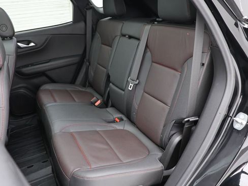 Used 2023 Chevrolet Blazer RS w/ Enhanced Convenience Package image 12