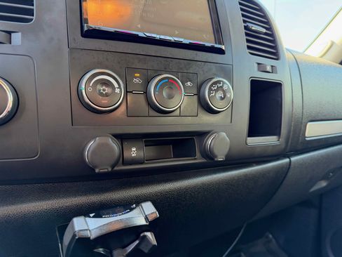 Used 2013 Chevrolet Silverado 1500 LT image 21