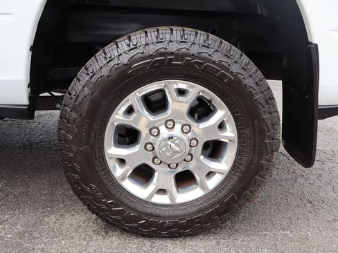 Used 2023 RAM 2500 Laramie AWD/4WD image 58